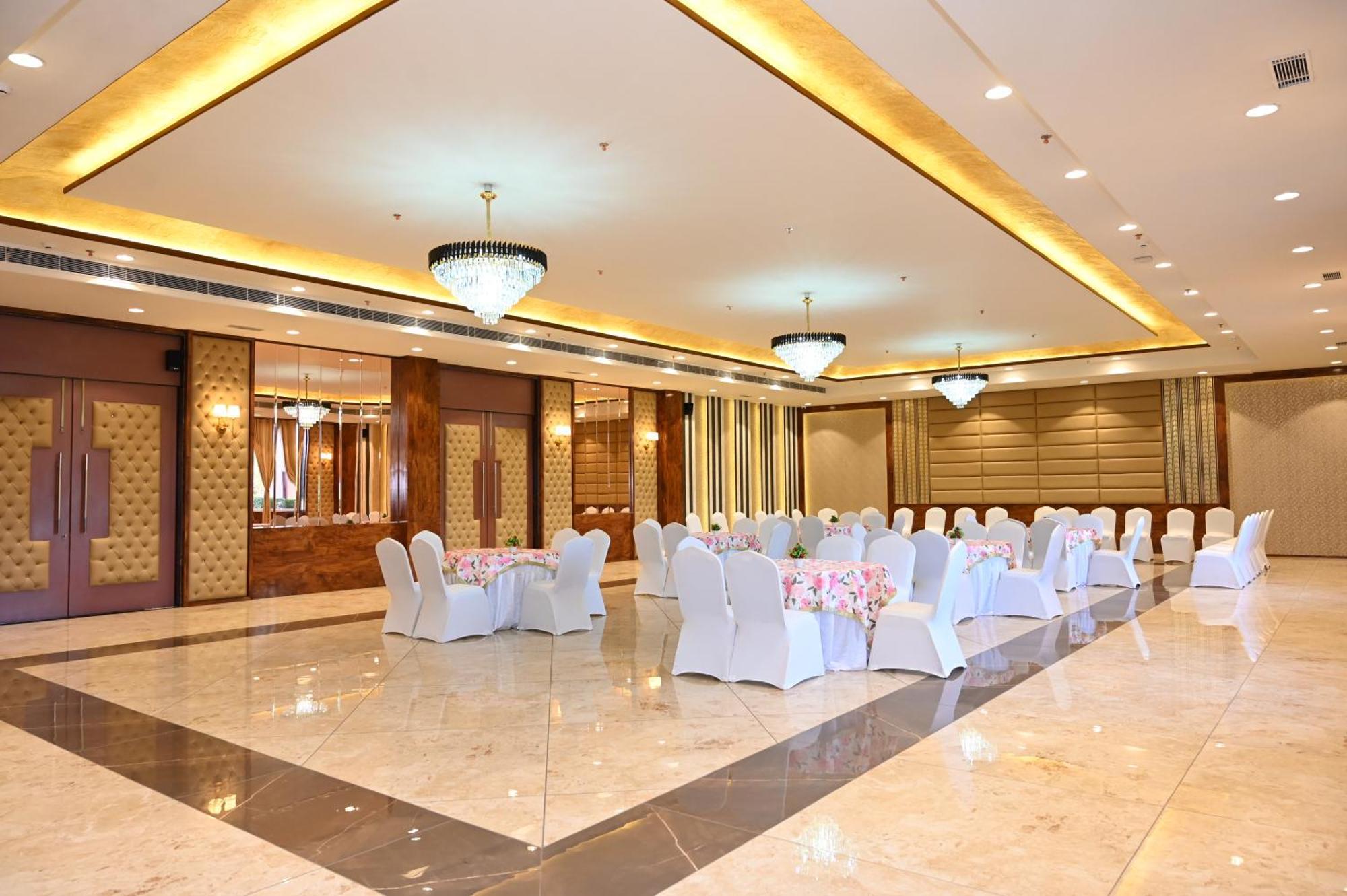 Hotel Shyamleela Khatu Ngoại thất bức ảnh