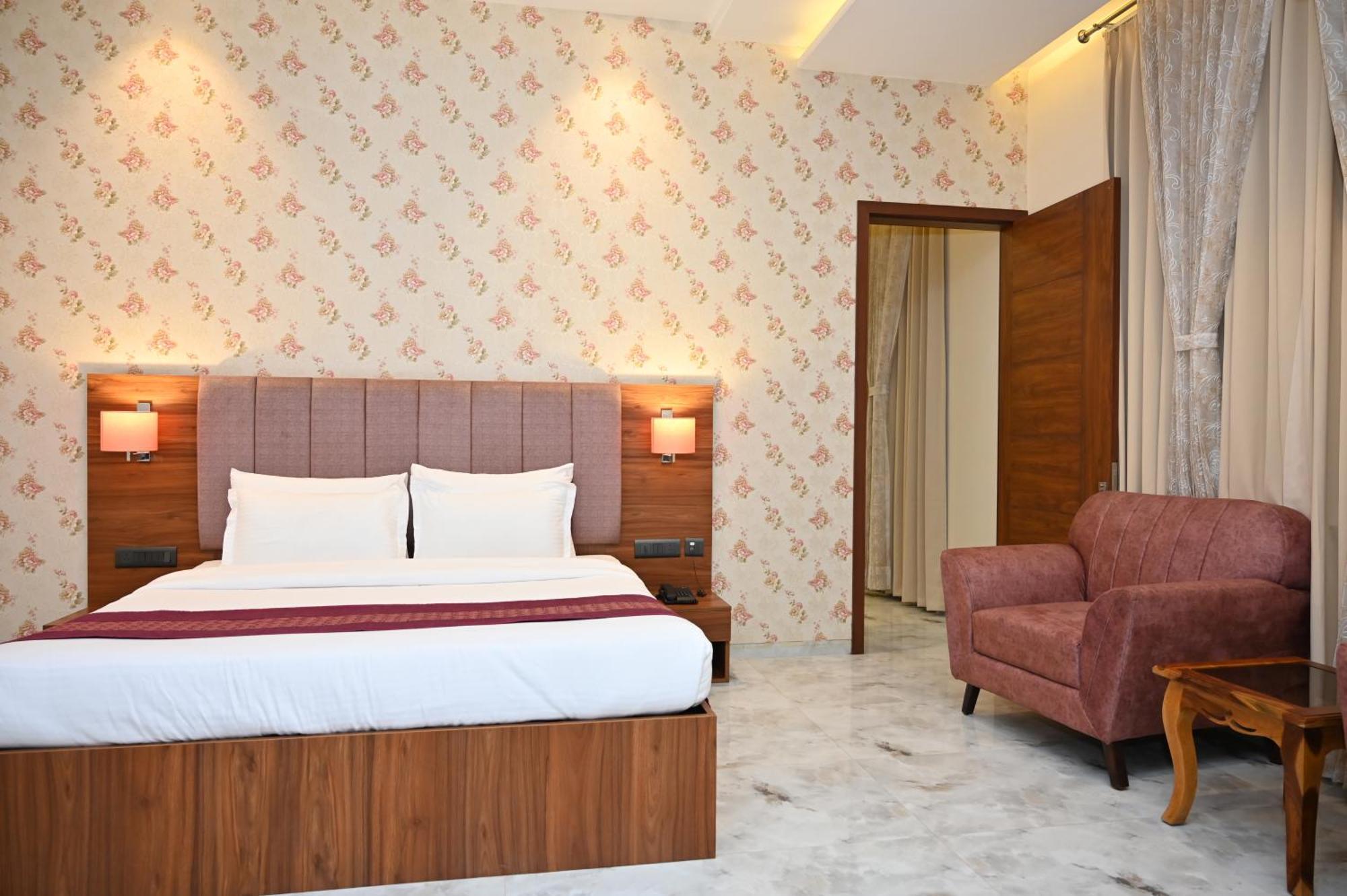 Hotel Shyamleela Khatu Ngoại thất bức ảnh