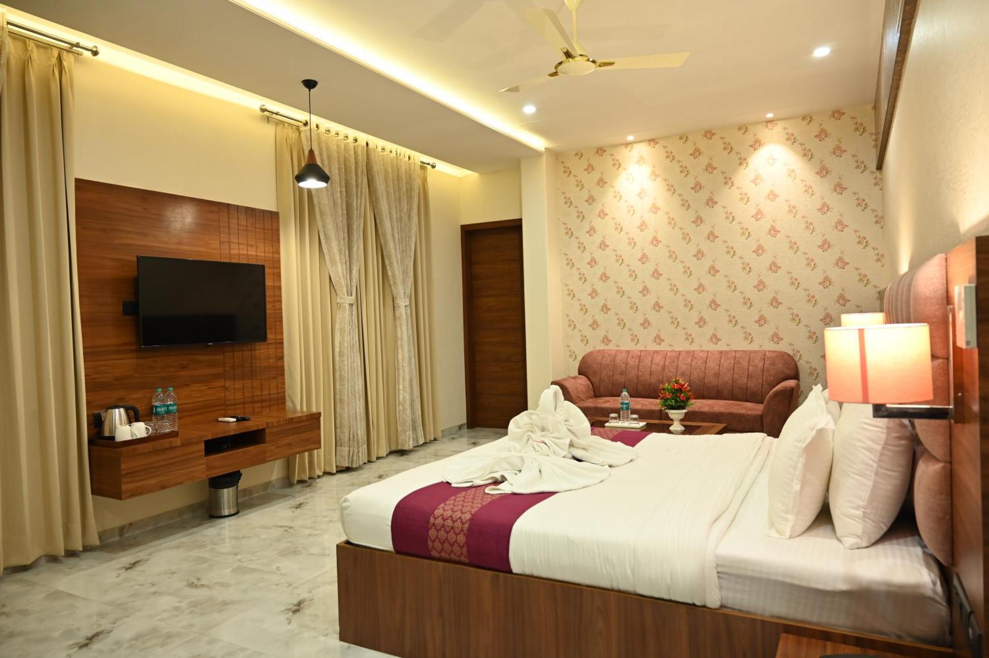 Hotel Shyamleela Khatu Ngoại thất bức ảnh