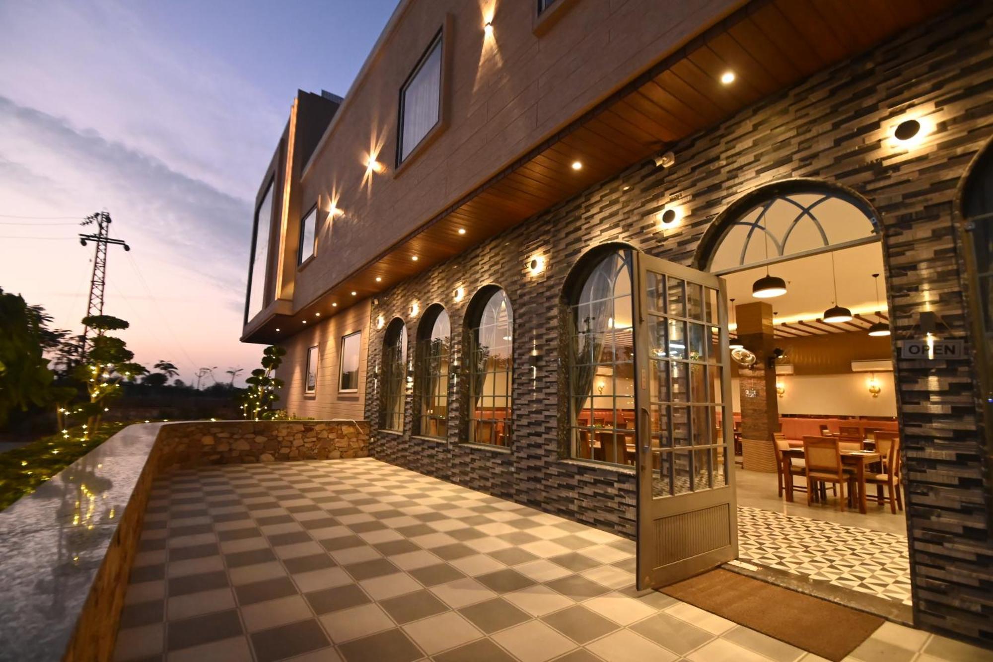 Hotel Shyamleela Khatu Ngoại thất bức ảnh